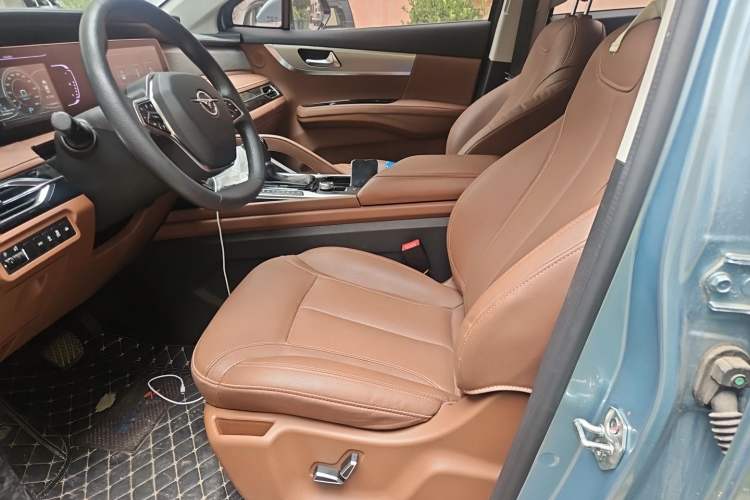 Used Haima 7X 2020 1.6 TGDI Automatic Luxury Model Left Front Seat