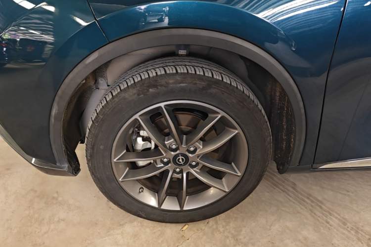 Used Haima 7X 2020 1.6 TGDI Automatic Luxury Model Left Front Wheel Hub