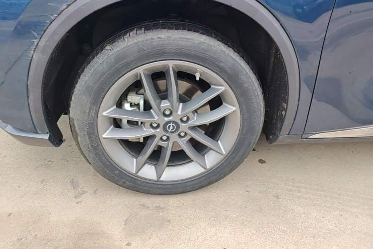Used Haima 7X 2020 1.6 TGDI Automatic Luxury Model Left Front Wheel Hub