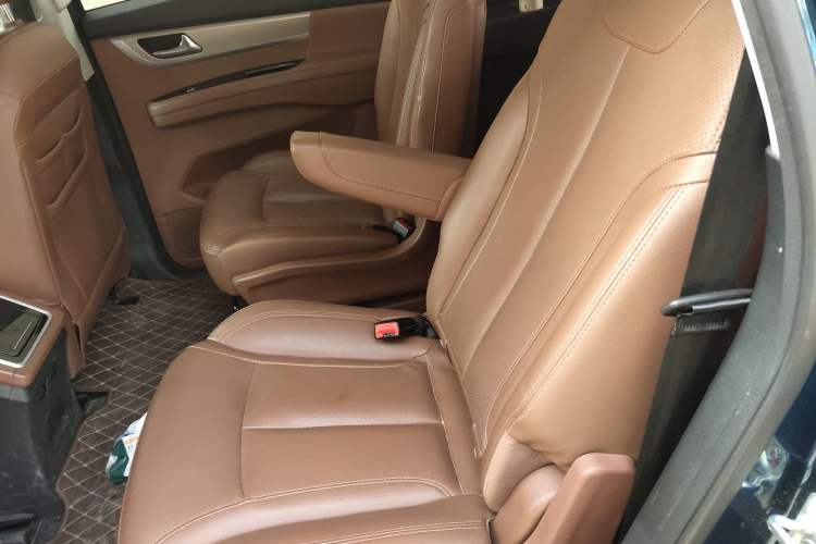 Used Haima 7X 2020 1.5T Automatic Elite Edition Left Rear Seat