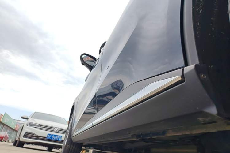 Used Haima 7X 2020 1.6 TGDI Automatic Luxury Model Left Side Sill