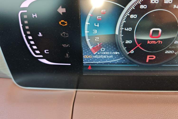 Used Haima 7X 2020 1.6 TGDI Automatic Luxury Model Odometer Close Up