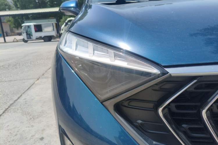 Used Haima 7X 2020 1.6 TGDI Automatic Luxury Model Right Front Headlight