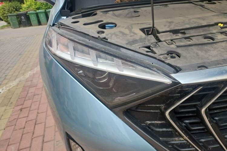 Used Haima 7X 2020 1.6 TGDI Automatic Luxury Model Right Front Headlight
