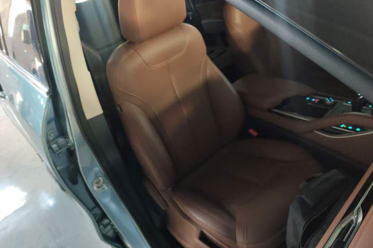 Used Haima 7X 2020 1.6 TGDI Automatic Flagship Model Right Front Seat