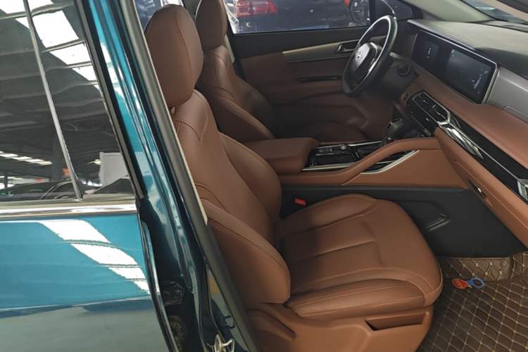 Used Haima 7X 2020 1.6 TGDI Automatic Luxury Model Right Front Seat