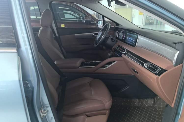Used Haima 7X 2020 1.6 TGDI Automatic Luxury Model Right Front Seat