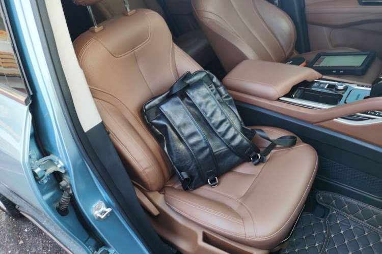 Used Haima 7X 2020 1.5T Automatic Elite Edition Right Front Seat