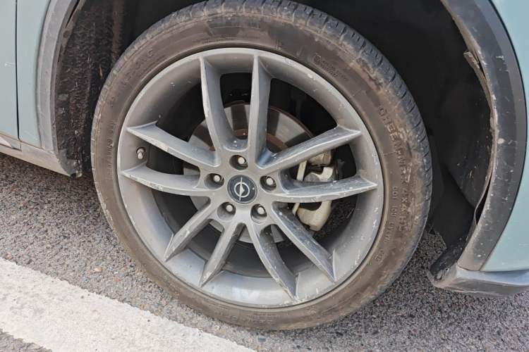 Used Haima 7X 2020 1.6 TGDI Automatic Flagship Model Right Front Wheel Hub