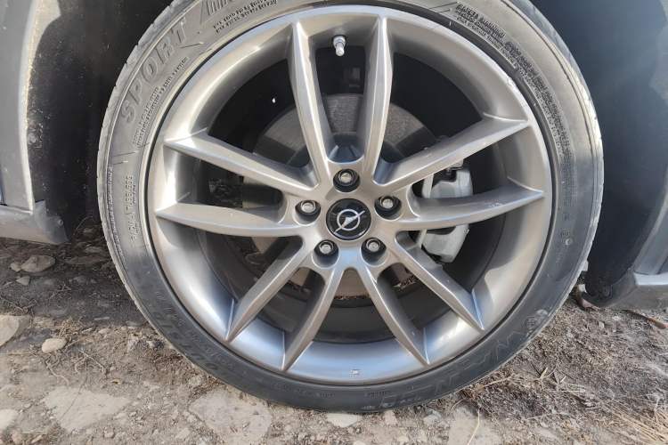 Used Haima 7X 2020 1.6 TGDI Automatic Flagship Model Right Front Wheel Hub
