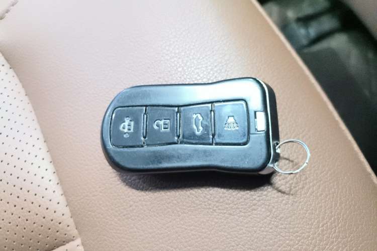 Used Haima 7X 2020 1.6 TGDI Automatic Luxury Model Vehicle Key