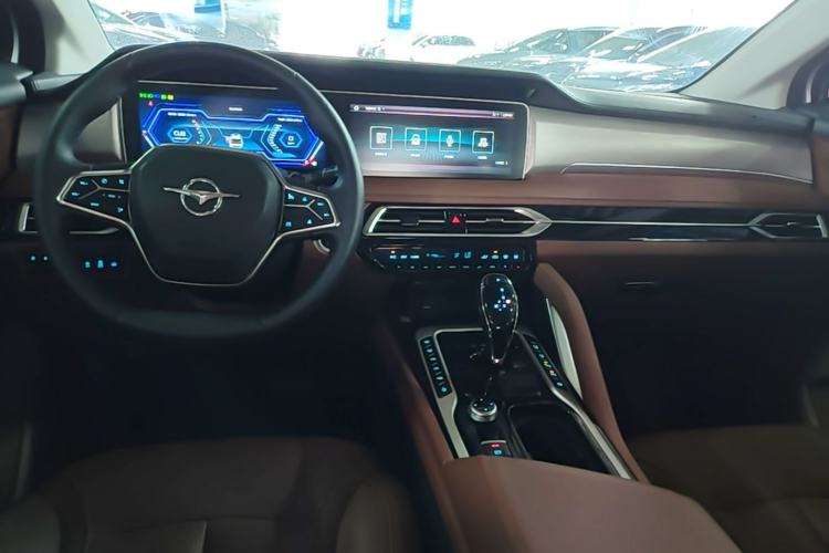 Used Haima 7X 2020 1.6 TGDI Automatic Flagship Model Center Console
