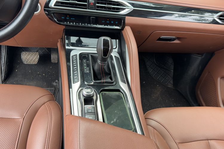 Used Haima 7X 2020 1.6 TGDI Automatic Luxury Model Gear Lever