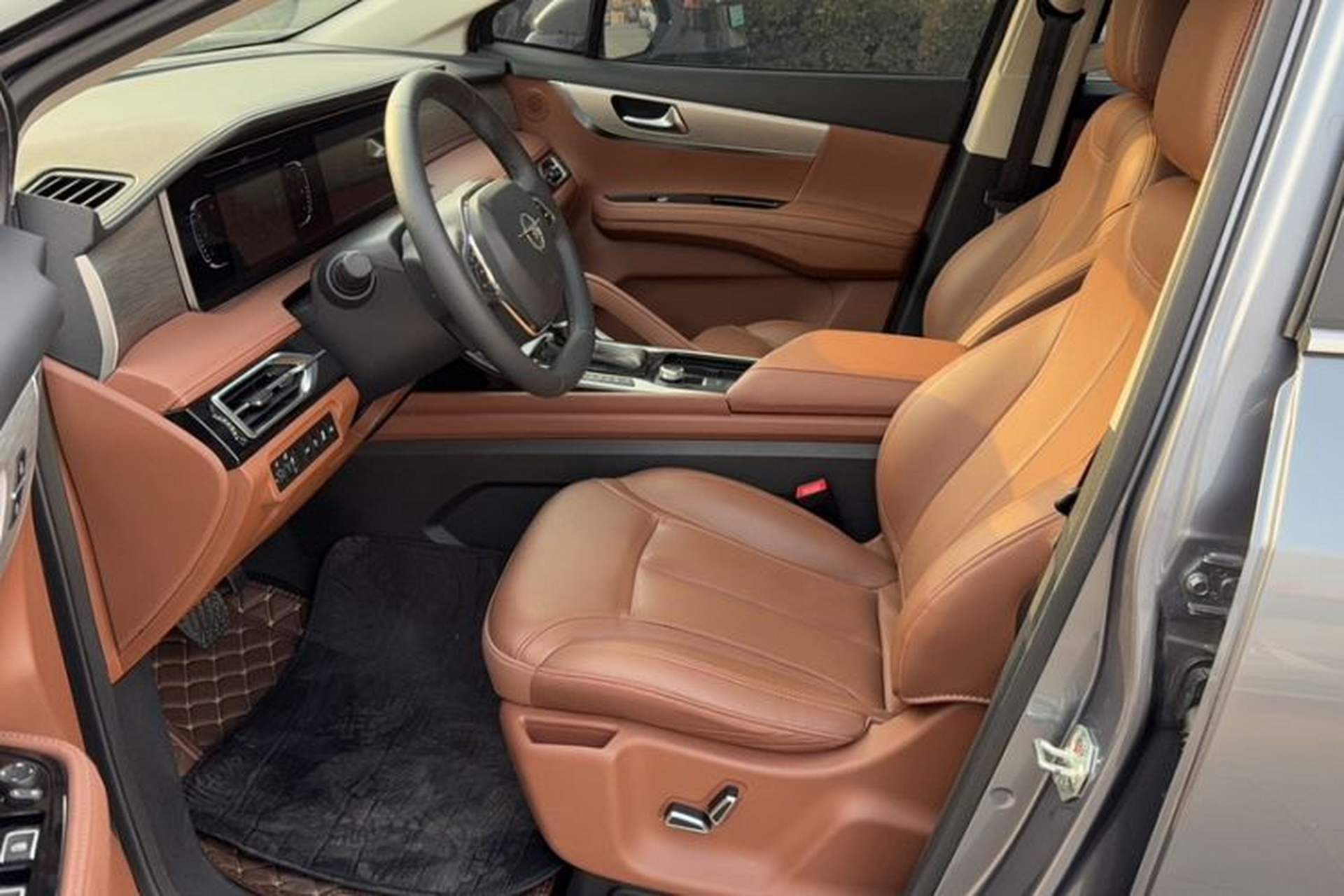 Used Haima 7X 2020 1.6 TGDI Automatic Luxury Model Interior 6