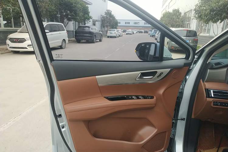 Used Haima 7X 2020 1.6 TGDI Automatic Luxury Model Interior 7