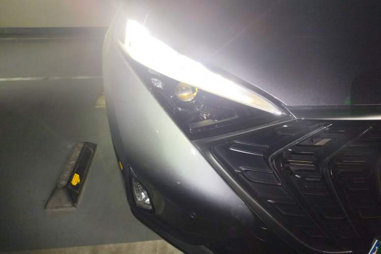 Used Haima 7X 2020 1.6 TGDI Automatic Flagship Model Right Front Headlight