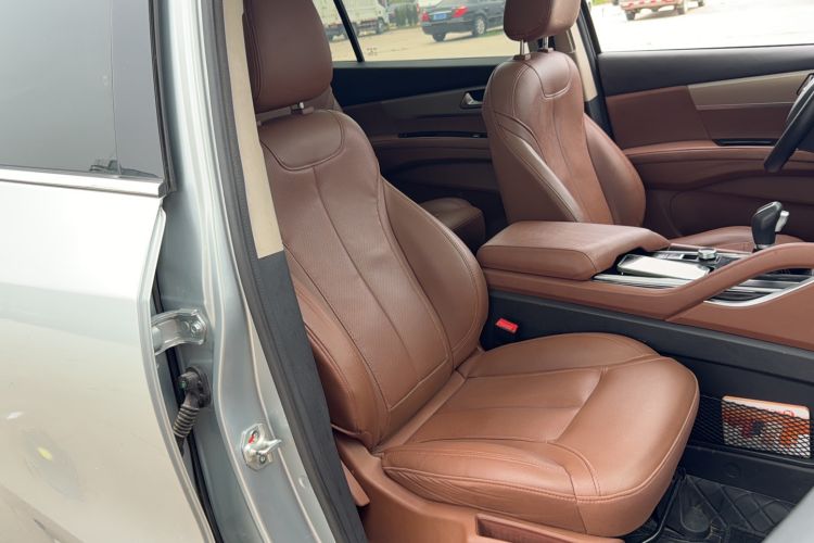Used Haima 7X 2020 1.6 TGDI Automatic Luxury Model Right Front Seat