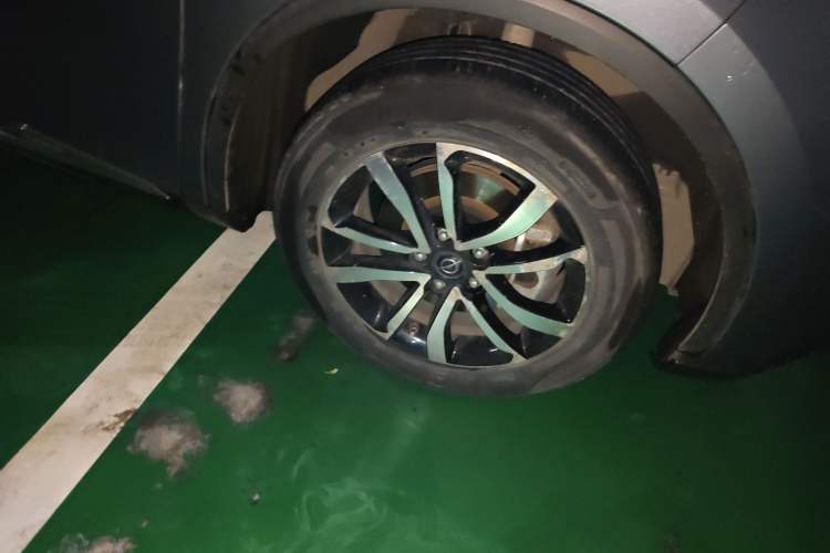 Used Haima 7X 2020 1.5T Automatic Elite Edition Right Front Wheel Hub
