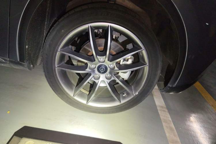 Used Haima 7X 2020 1.6 TGDI Automatic Flagship Model Right Front Wheel Hub