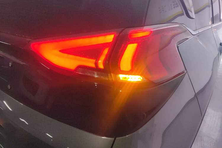 Used Haima 7X 2020 1.6 TGDI Automatic Luxury Model Right Rear Taillight