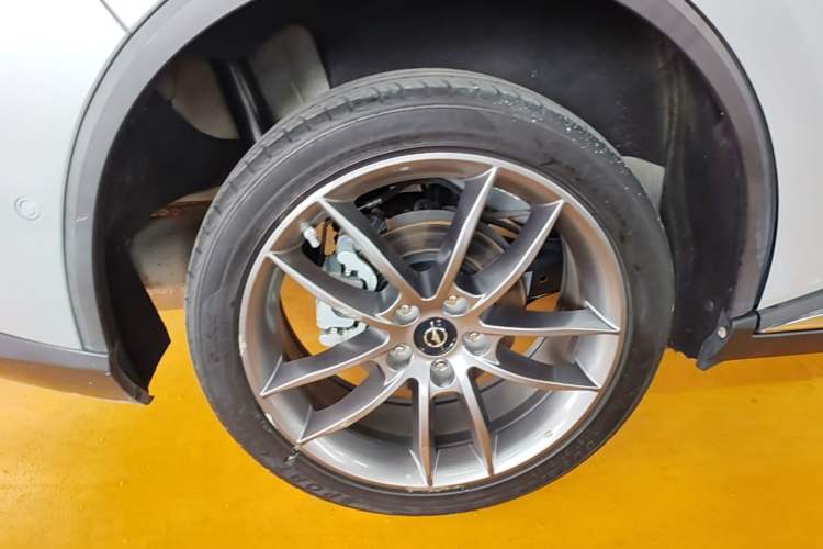 Used Haima 7X 2020 1.6 TGDI Automatic Flagship Model Right Rear Wheel Hub