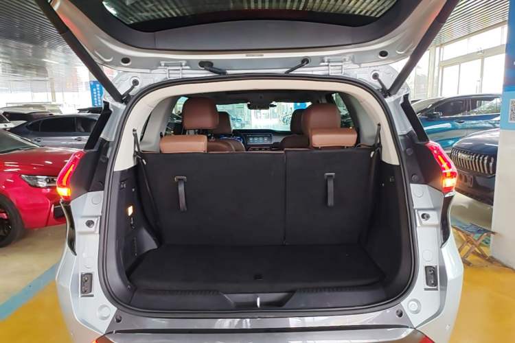Used Haima 7X 2020 1.6 TGDI Automatic Flagship Model Trunk