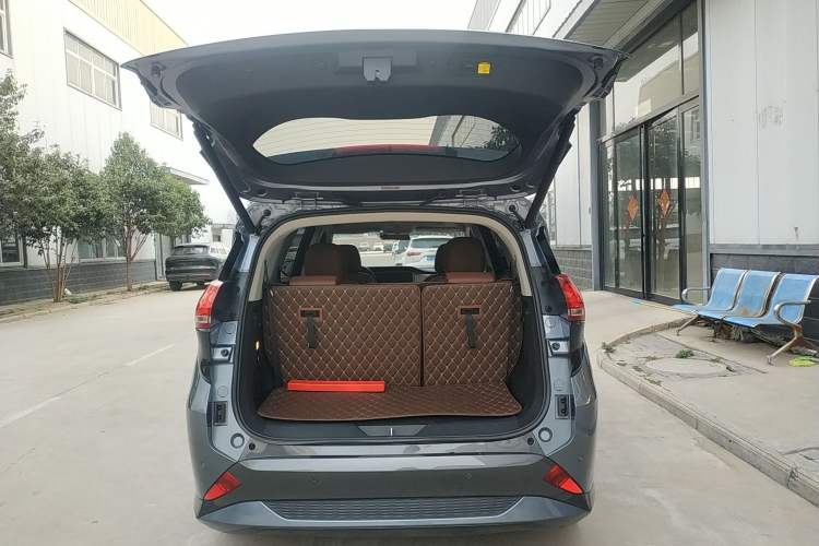 Used Haima 7X 2020 1.6 TGDI Automatic Flagship Model Trunk
