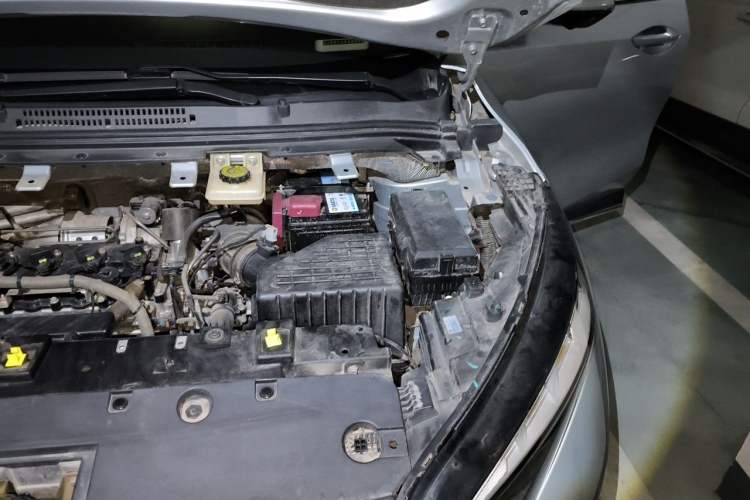 Used Haima 7X 2020 1.6 TGDI Automatic Flagship Model Engine Bay Left
