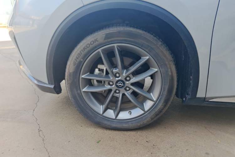 Used Haima 7X 2020 1.6 TGDI Automatic Luxury Model Left Front Wheel Hub
