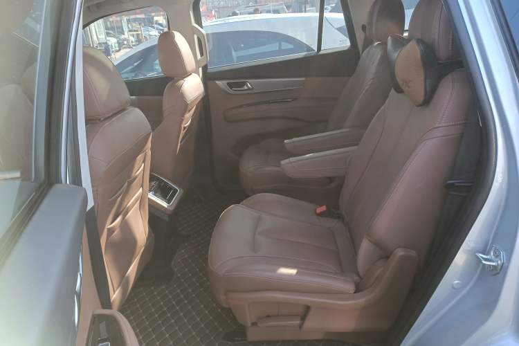 Used Haima 7X 2020 1.5T Automatic Elite Edition Left Rear Seat