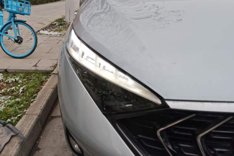 Used Haima 7X 2020 1.6 TGDI Automatic Flagship Model Right Front Headlight