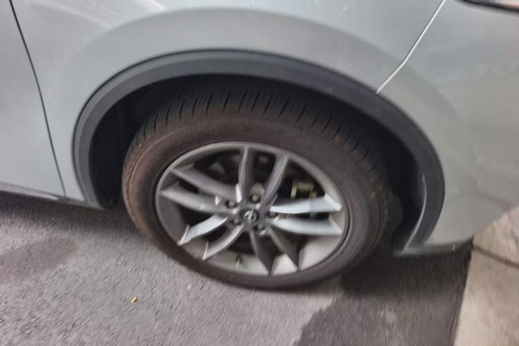 Used Haima 7X 2020 1.6 TGDI Automatic Luxury Model Right Front Wheel Hub