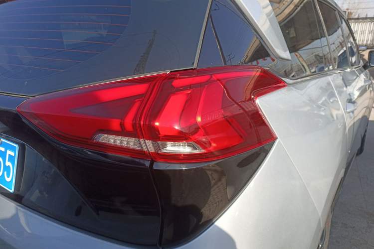 Used Haima 7X 2020 1.5T Automatic Elite Edition Right Rear Taillight