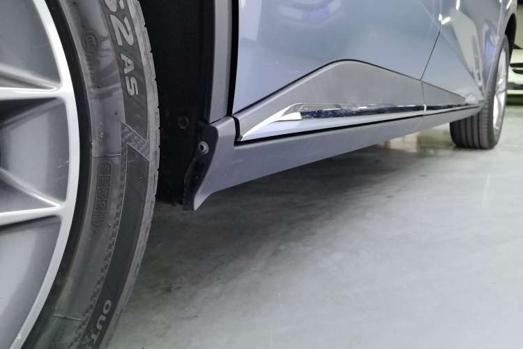 Used Haima 7X 2020 1.6 TGDI Automatic Luxury Model Right Side Sill
