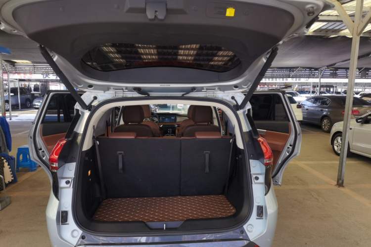 Used Haima 7X 2020 1.6 TGDI Automatic Flagship Model Trunk