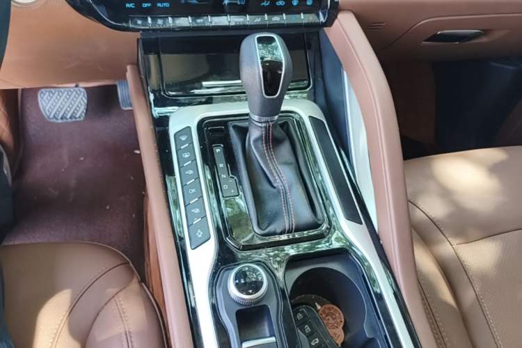 Used Haima 7X 2020 1.6 TGDI Automatic Luxury Model Gear Lever