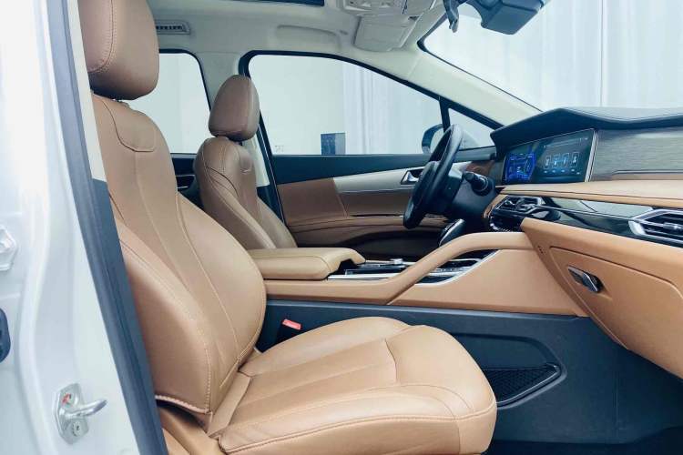 Used Haima 7X 2020 1.6 TGDI Automatic Flagship Model Interior 3