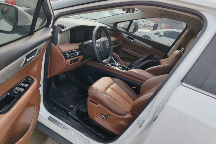 Used Haima 7X 2020 1.6 TGDI Automatic Luxury Model Left Front Seat