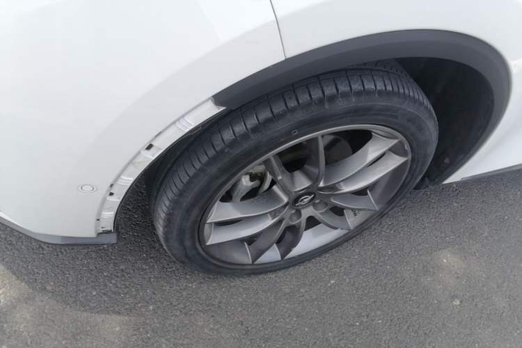 Used Haima 7X 2020 1.6 TGDI Automatic Flagship Model Left Front Wheel Hub
