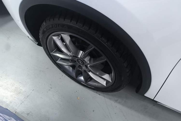 Used Haima 7X 2020 1.6 TGDI Automatic Flagship Model Left Front Wheel Hub
