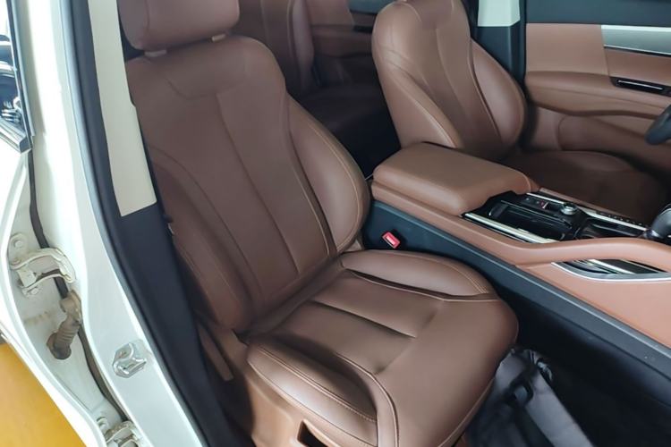 Used Haima 7X 2020 1.6 TGDI Automatic Luxury Model Right Front Seat