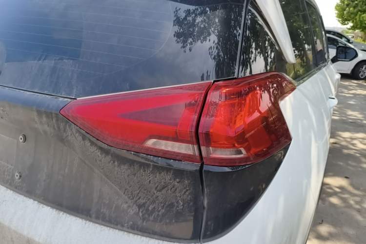 Used Haima 7X 2020 1.6 TGDI Automatic Luxury Model Right Rear Taillight