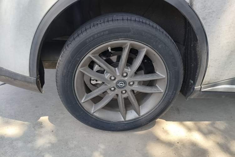 Used Haima 7X 2020 1.6 TGDI Automatic Luxury Model Right Rear Wheel Hub