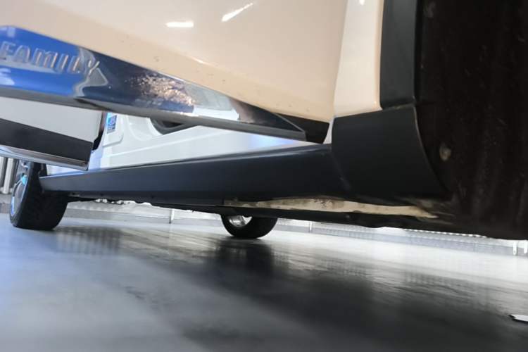 Used Haima 7X 2020 1.6 TGDI Automatic Flagship Model Right Side Sill