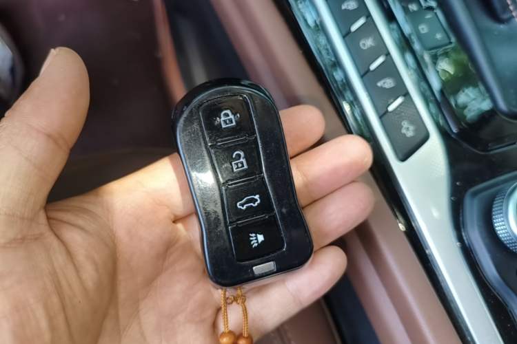 Used Haima 7X 2020 1.6 TGDI Automatic Luxury Model Vehicle Key