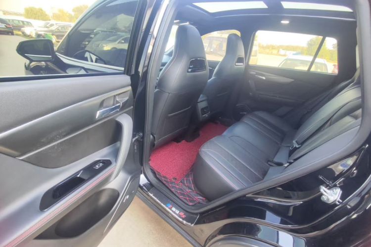 Used Haima 8S 2019 1.6 TGDI Automatic Smart Edition Interior 3