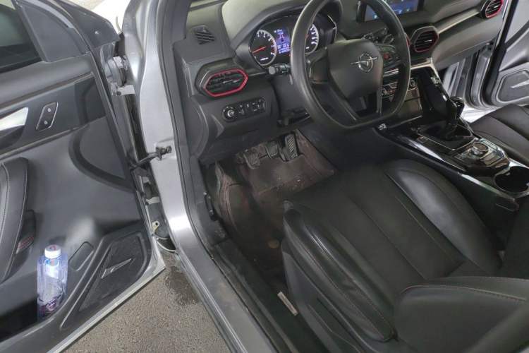 Used Haima 8S 2019 1.6 TGDI Manual Trend Edition Driver Seat
