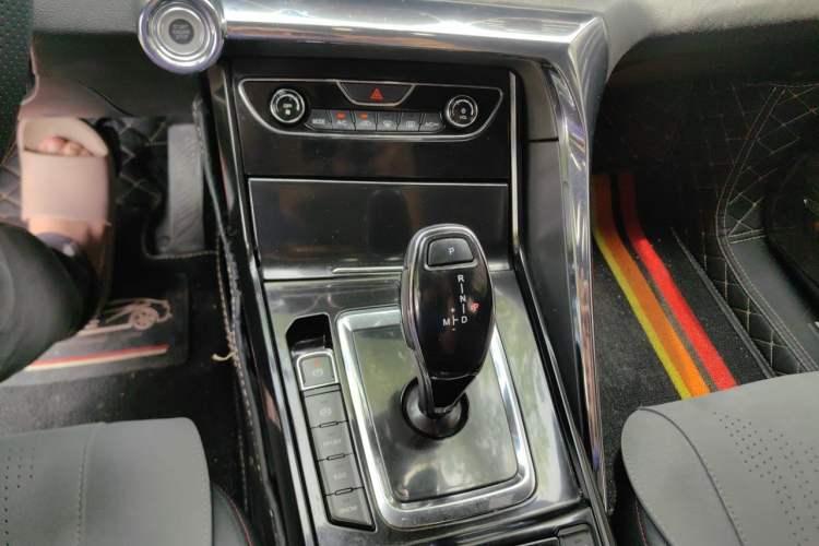 Used Haima 8S 2019 1.6 TGDI Automatic Luxury Edition Gear Lever
