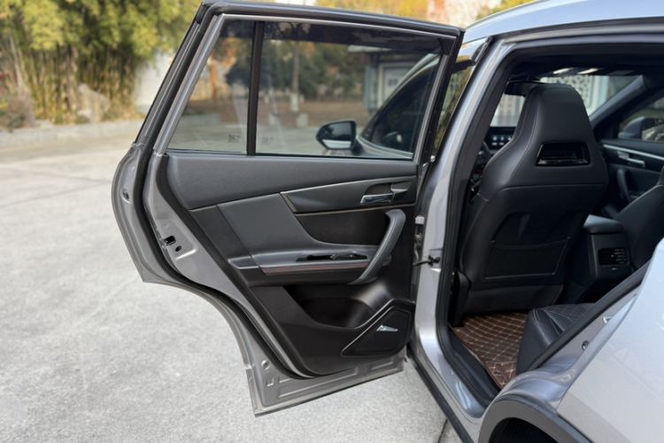 Used Haima 8S 2019 1.6 TGDI Automatic Luxury Edition Interior 1