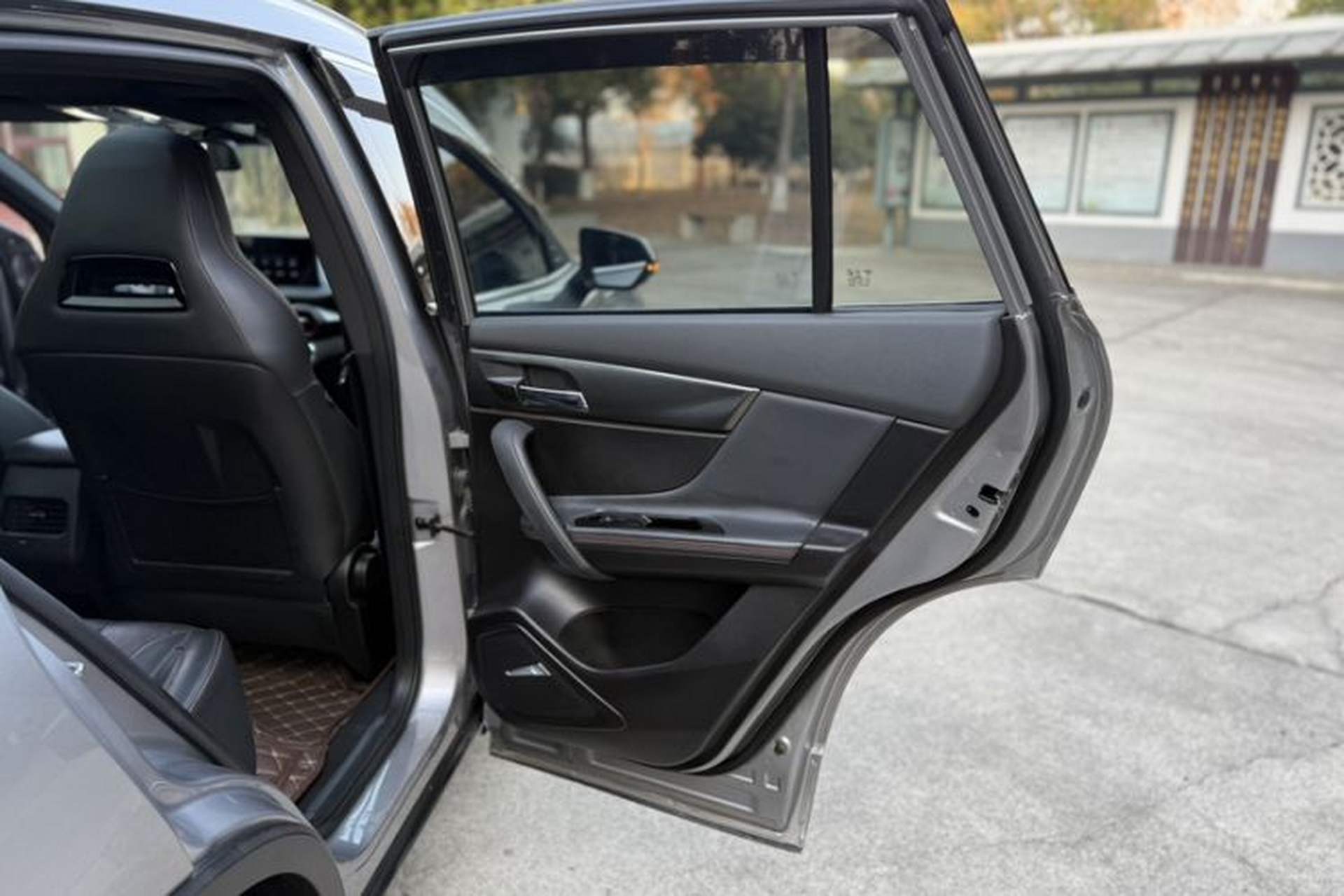 Used Haima 8S 2019 1.6 TGDI Automatic Luxury Edition Interior 2